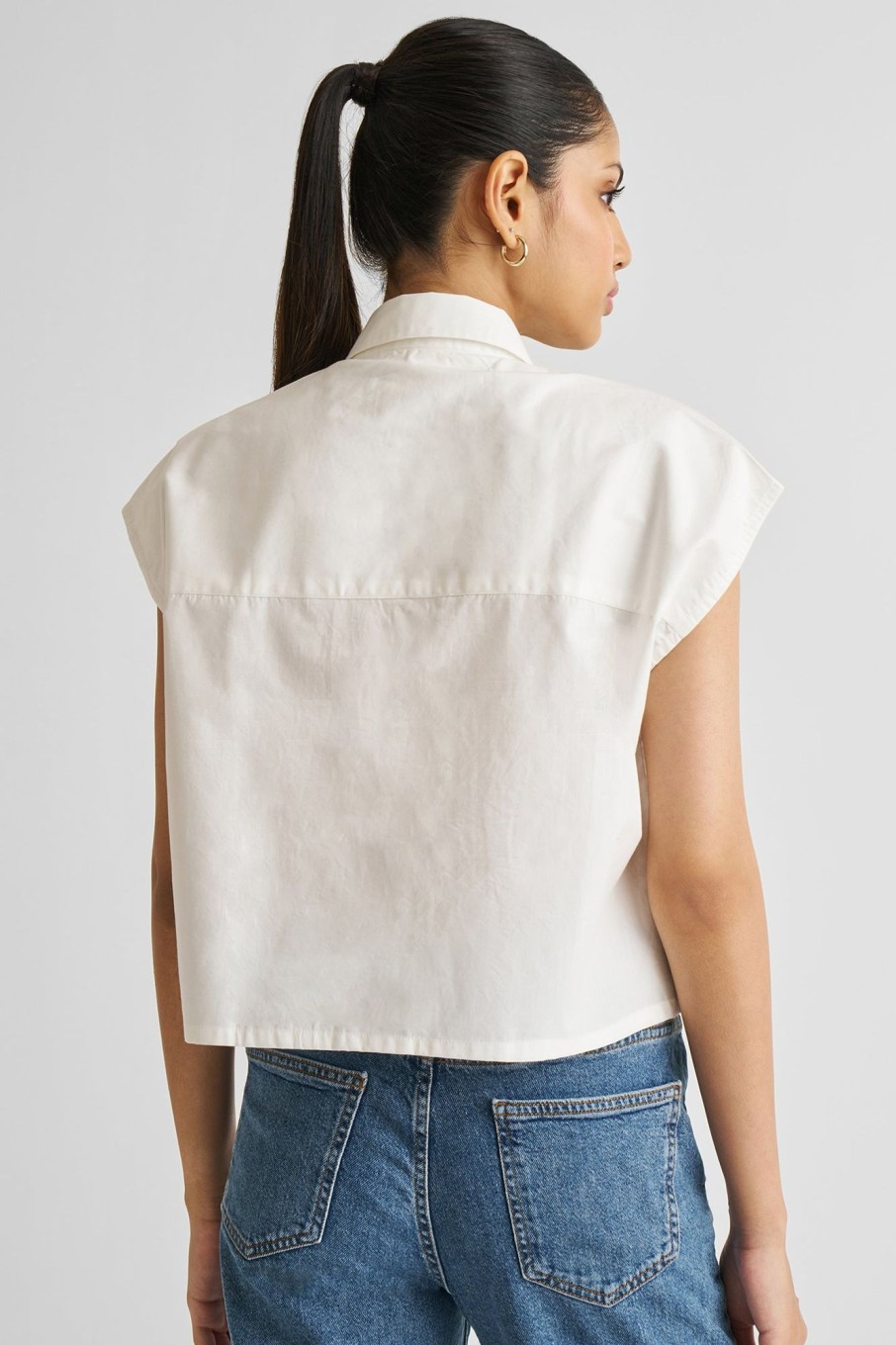 Reistor Tops | Embroidered Panel Crop Top In White Coconut White