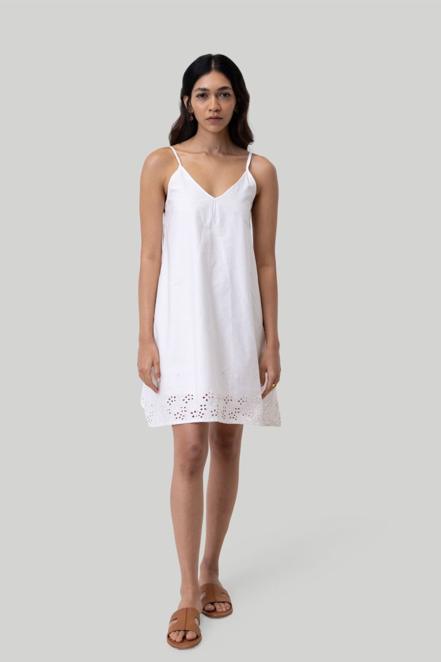 Reistor Dresses | Short Tent Dress In White Embroidery Coconut White