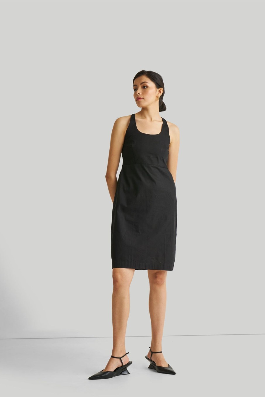 Reistor Dresses | Fitted Knee Length Dress In Black