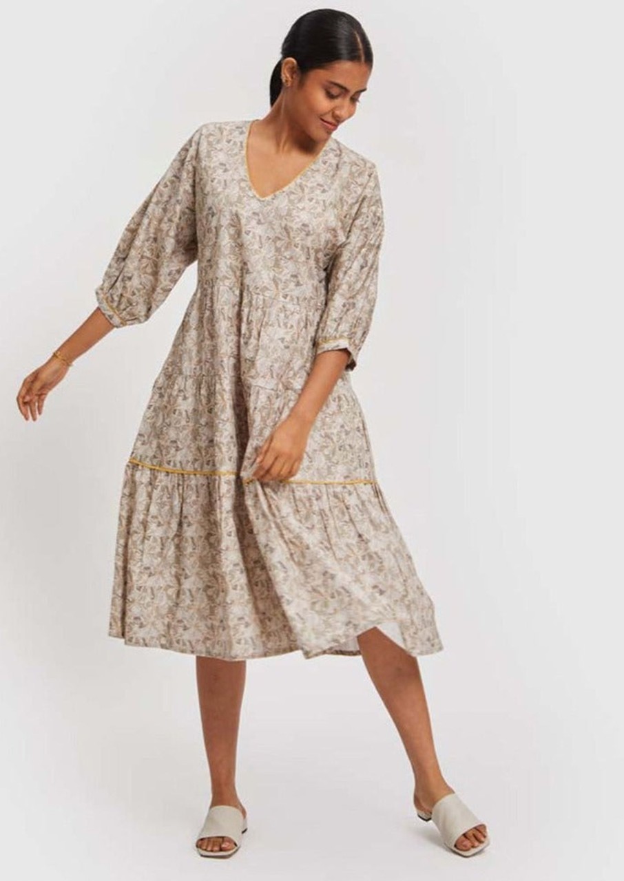 Reistor Dresses | Kimono Sleeve Midi Dress Safari Scenes