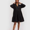 Reistor Dresses | V-Neck Tiered Dress Black