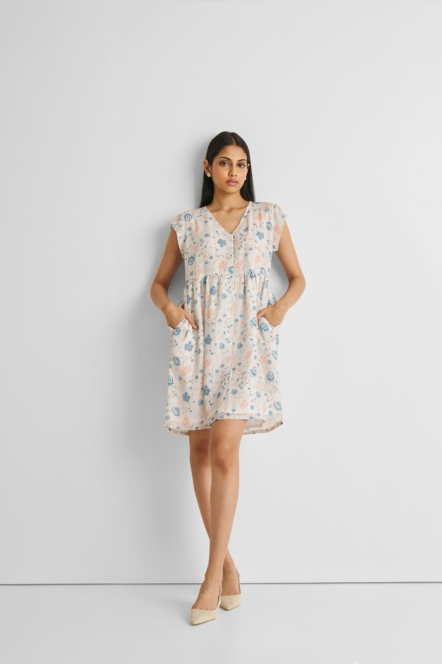 Reistor Dresses | Cap Sleeved Short Dress In Florals Azalea Allure