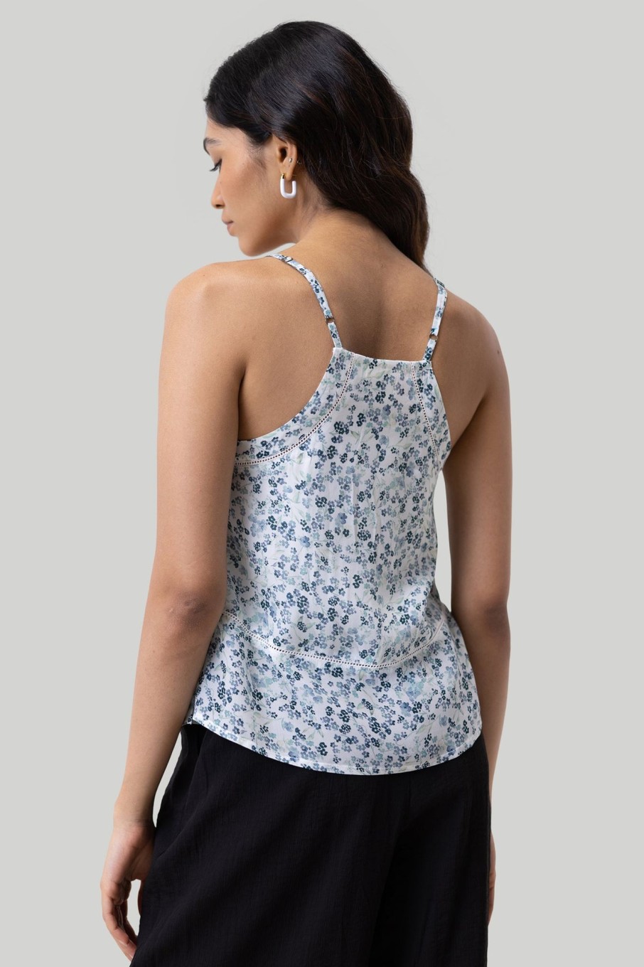 Reistor Tops | V-Neck Camisole With Lace Poetry-In-Motion