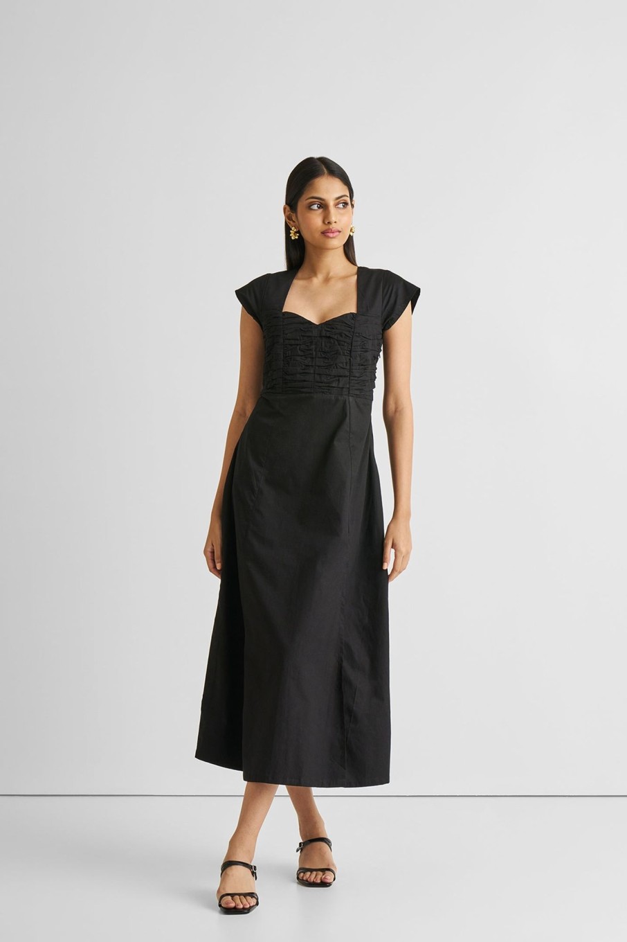 Reistor Dresses | Ruched Dress With Front Slit In Black