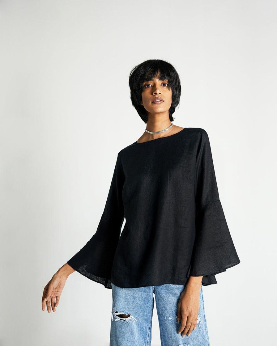 Reistor Tops | The Button Back Shirt Black