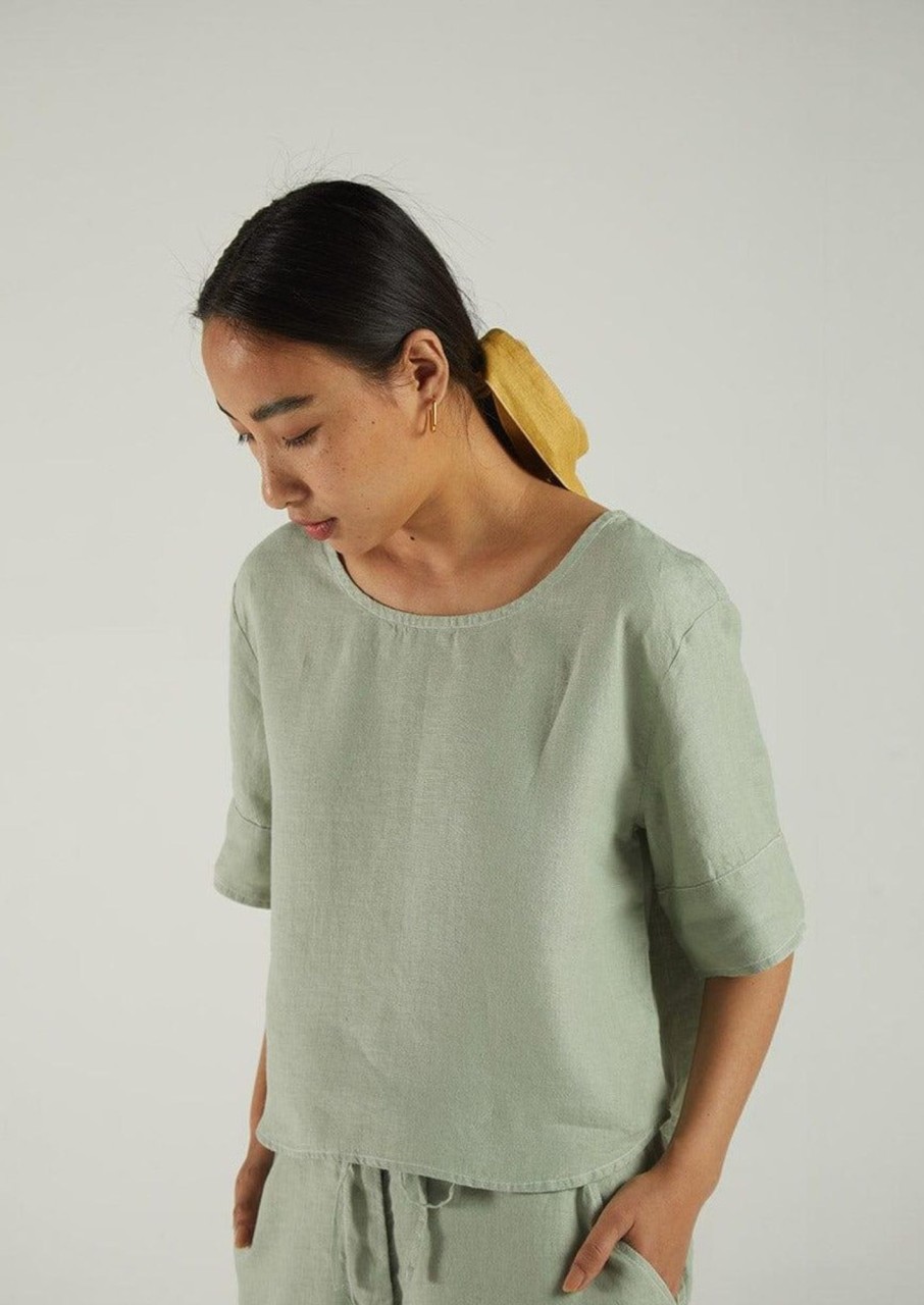 Reistor Tops | Your Summer Muse Top Light Olive