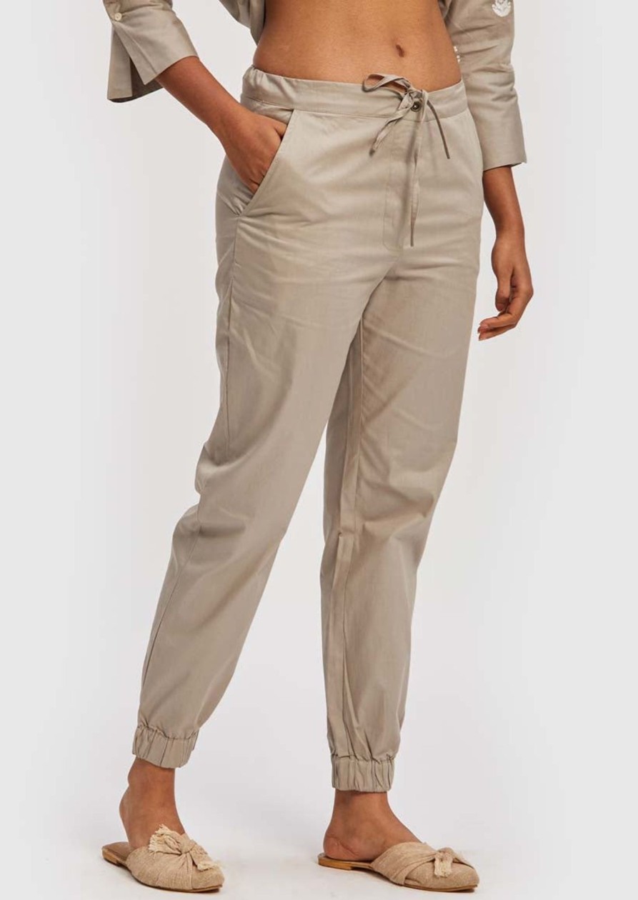 Reistor Pants | The Goes With Everything Joggers Poplin Ecru