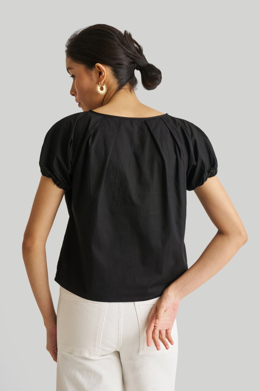 Reistor Tops | Balloon Sleeve Top Black