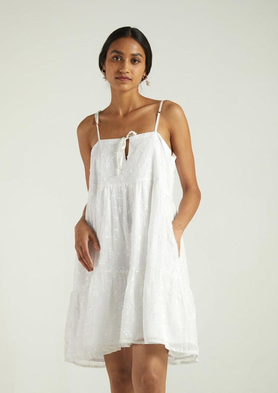 Reistor Dresses | A Summer Thing Dress Coconut White