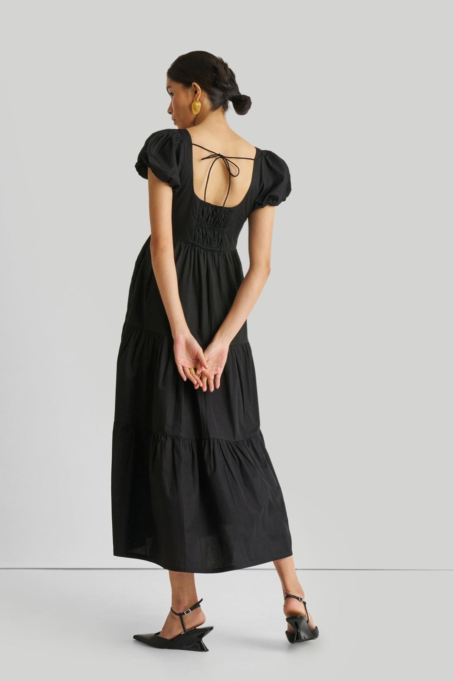 Reistor Dresses | Puff Sleeve Tiered Maxi Dress In Black