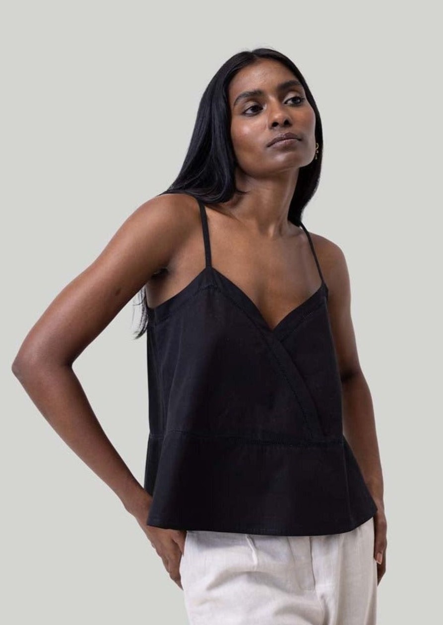 Reistor Tops | V-Neck Camisole With Lace Black